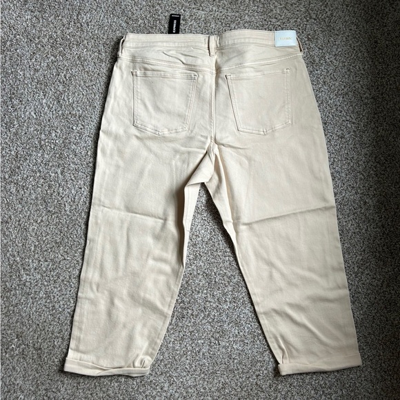 NWT Express Khaki Cream Mid Rise Boyfriend Cropped Denim Jeans Casual Spring 18 - Picture 4 of 7